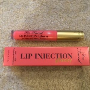 NIB Too Faced Lip Injection Gloss